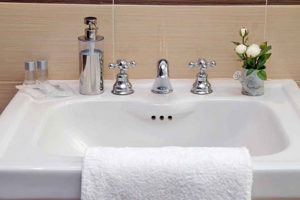 San Pietro Stazione Guesthouse Rome Luaran gambar