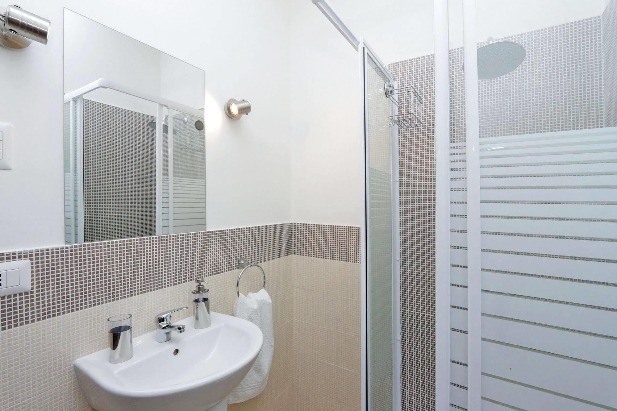 San Pietro Stazione Guesthouse Rome Luaran gambar