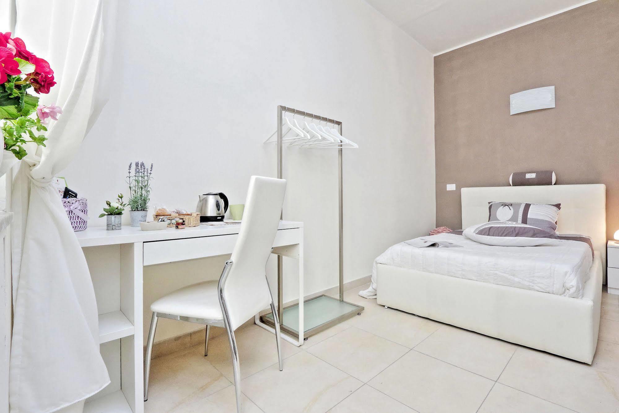 San Pietro Stazione Guesthouse Rome Luaran gambar